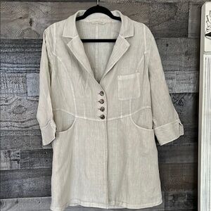 Cream‎ Button-Up Blazer